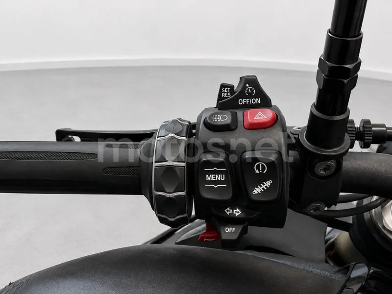 BMW S 1000 R - Vista 10