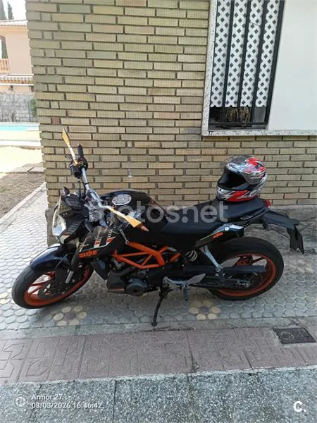 KTM 390 Duke 2900 € 2016 Granada - 1