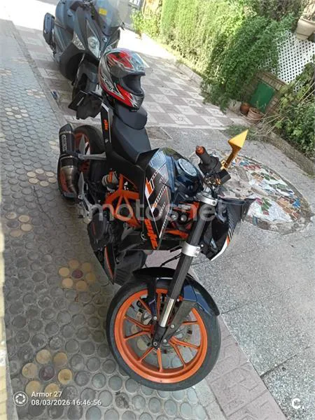 KTM 390 Duke 2900 € 2016 Granada - 2