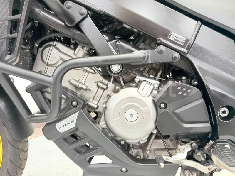 Suzuki V-Strom 650XT - Vista 13