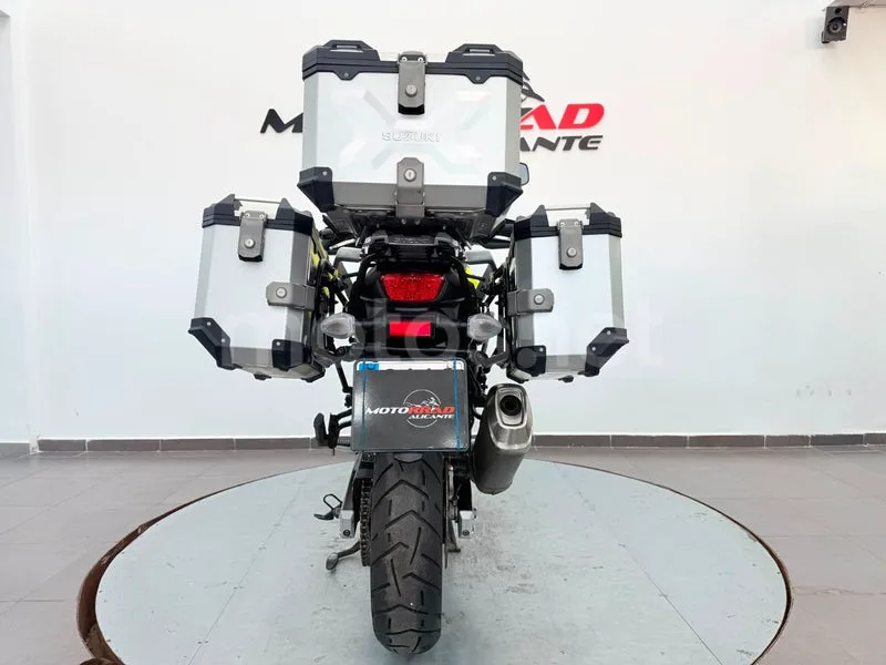 Suzuki V-Strom 650XT - Vista 4