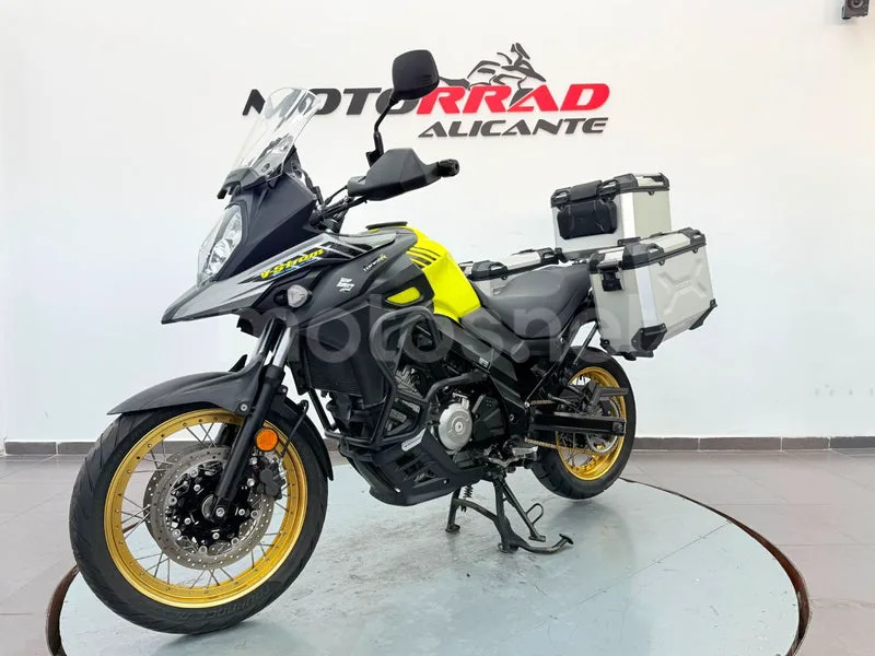 Suzuki V-Strom 650XT - Vista 6