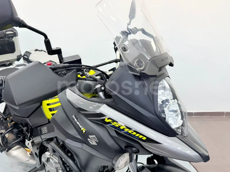 Suzuki V-Strom 650XT - Vista 10