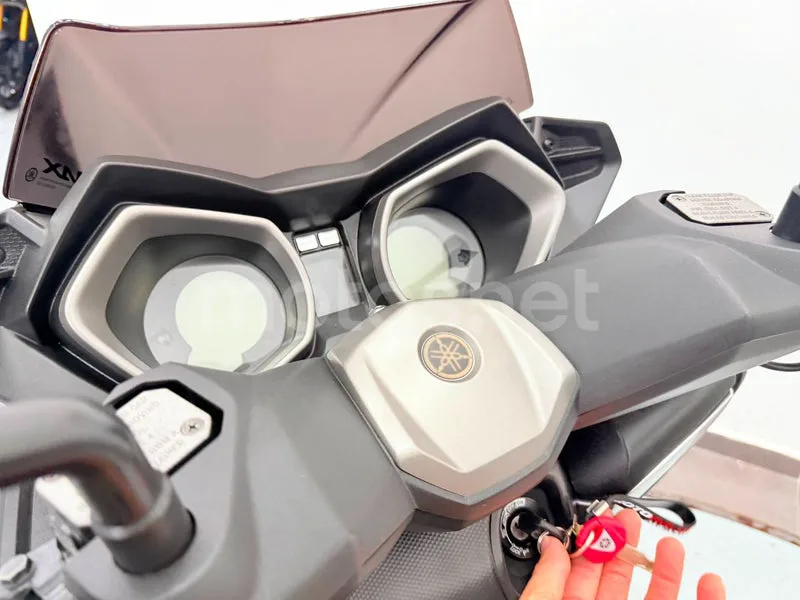 Yamaha XMAX 125 - Vista 14