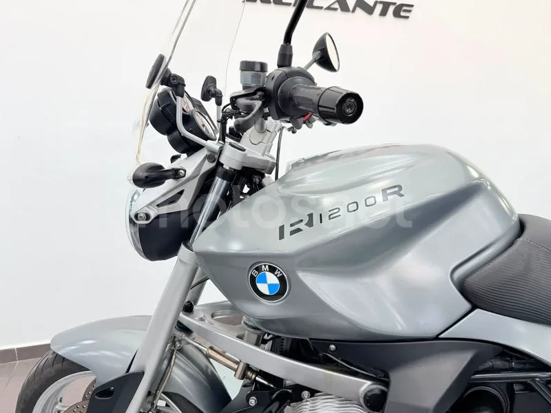 BMW R 1200 R - Vista 12