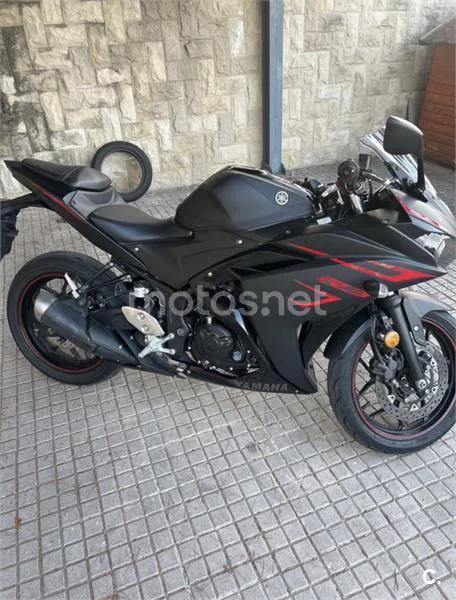 Yamaha YZF-R3 - Vista 3