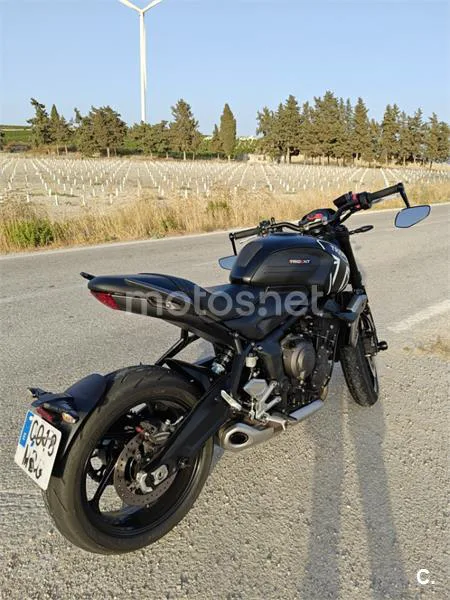 Triumph Trident 660 - Vista 6