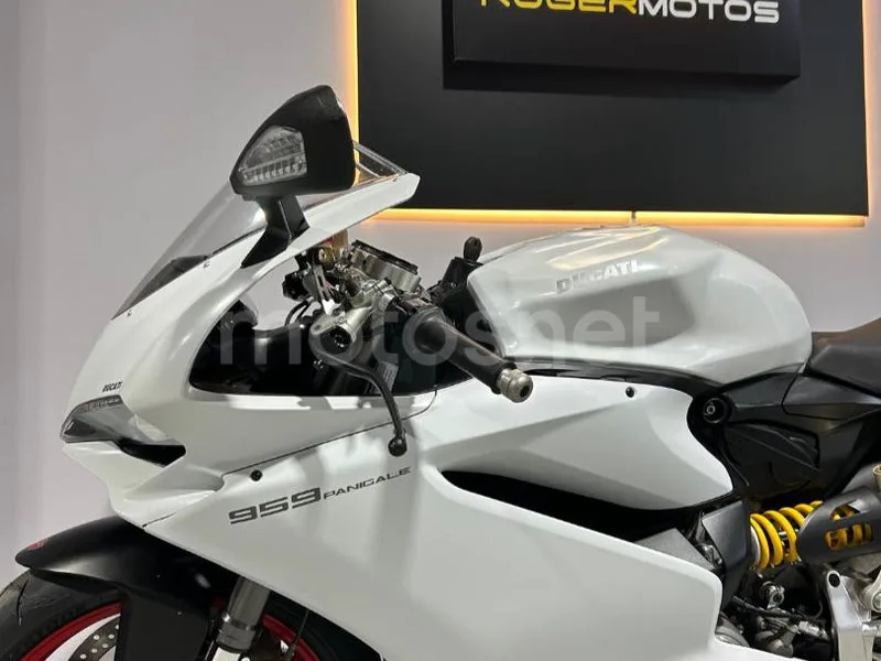 Ducati 959 Panigale - Vista 3
