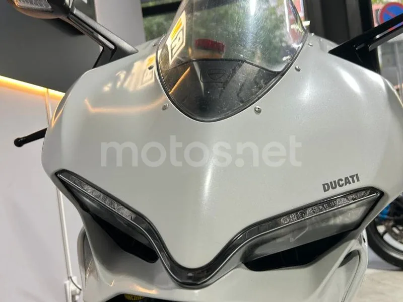 Ducati 959 Panigale - Vista 4
