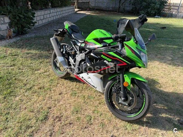 Kawasaki Ninja 125 - Vista 8