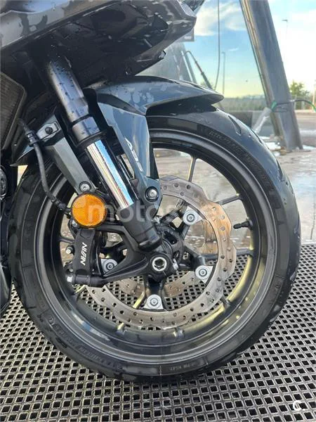 Honda CBR500R - Vista 12