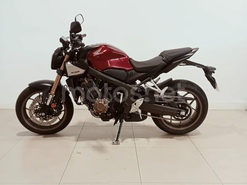 Honda CB650R 7700 € 2024 Girona - 1