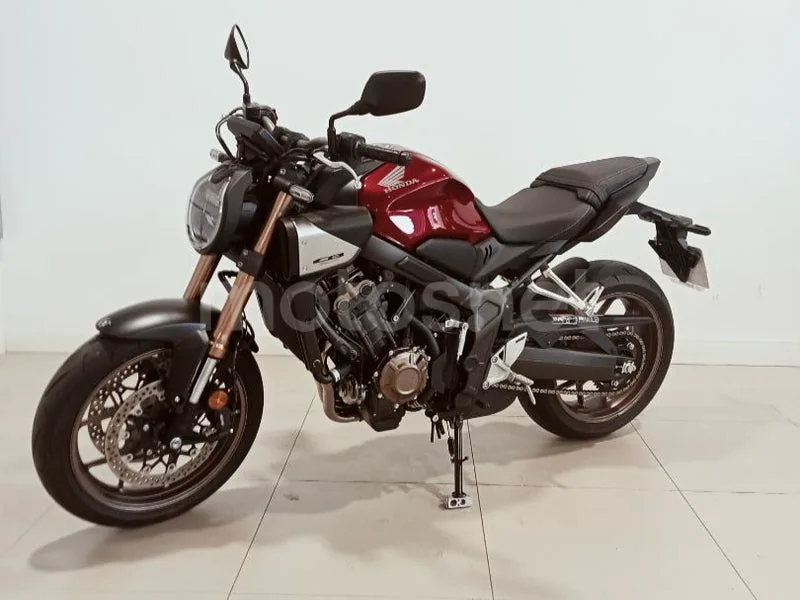Honda CB650R - Vista 4
