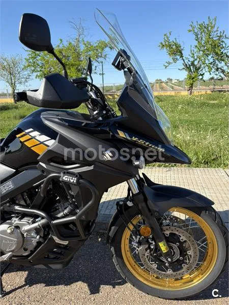 Suzuki V-Strom 650XT 6000 € 2020 Badajoz - 1