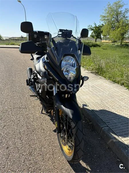 Suzuki V-Strom 650XT - Vista 5