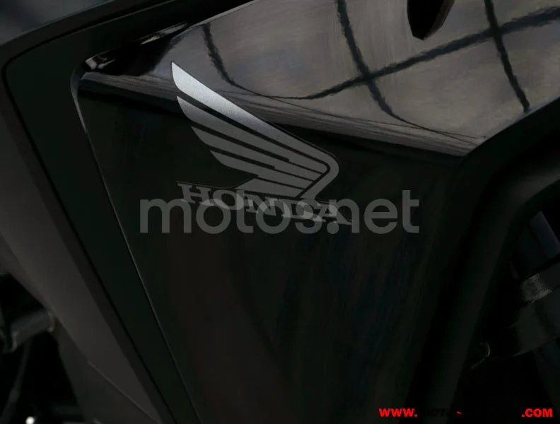 Honda NX500 - Vista 9