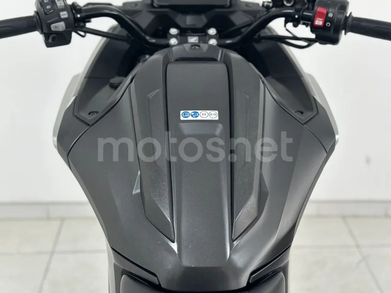 Honda NC750X - Vista 8
