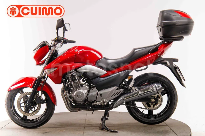 Suzuki Inazuma 250 - Vista 8