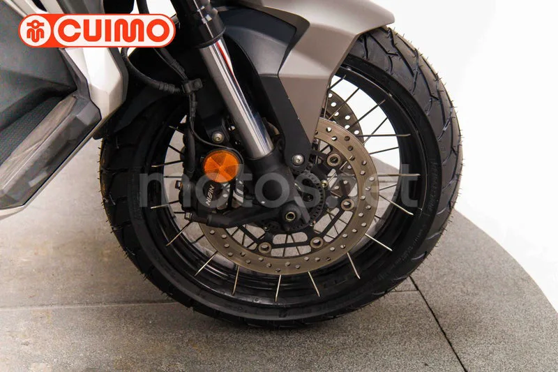 Honda X-ADV - Vista 14