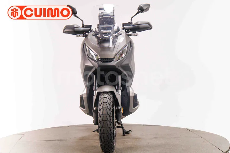 Honda X-ADV - Vista 10