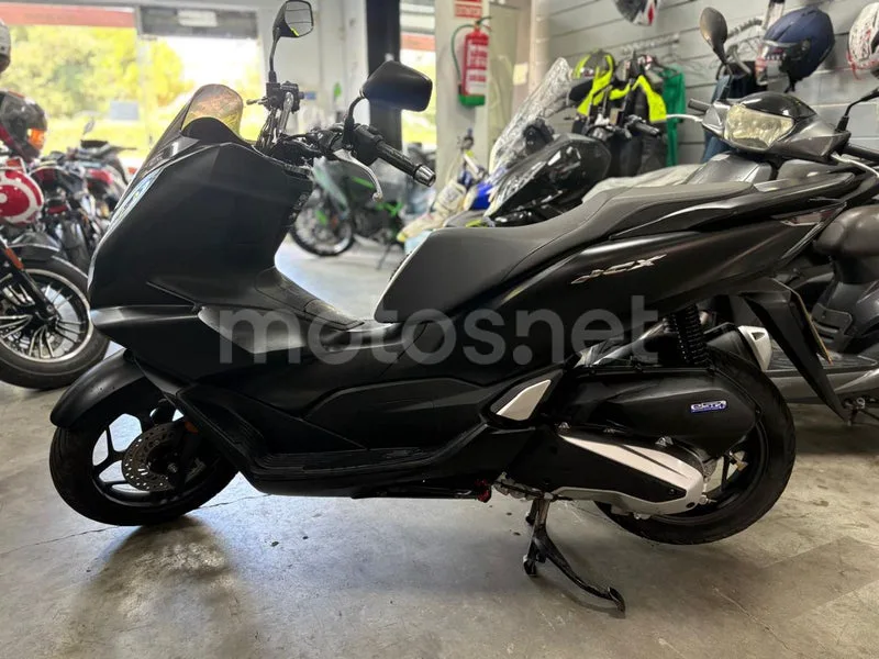 Honda PCX125 2300 € 2022 Cádiz - 2