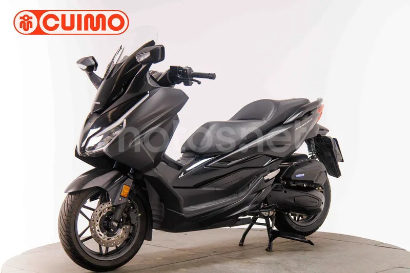 Honda Forza 125 - Vista 9