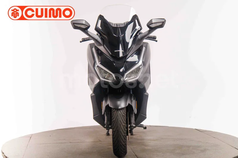 Honda Forza 125 - Vista 10