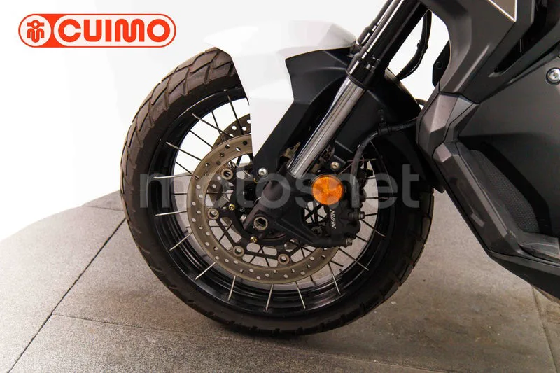 Honda X-ADV - Vista 22