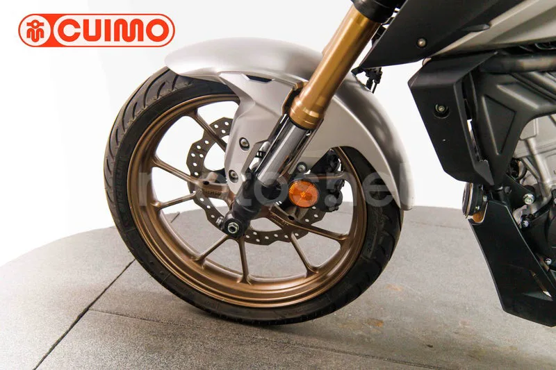 Honda CB125R - Vista 22