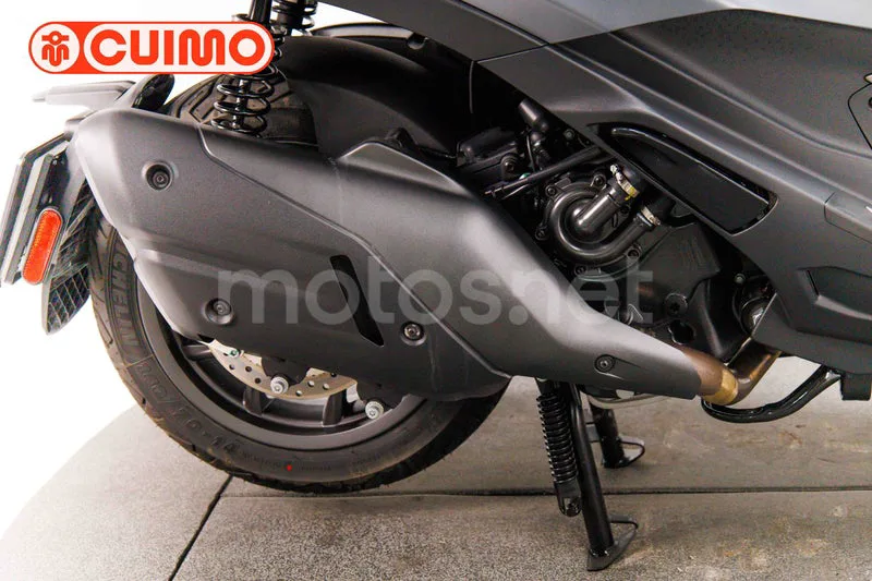 Piaggio MP3 530 Exclusive - Vista 14