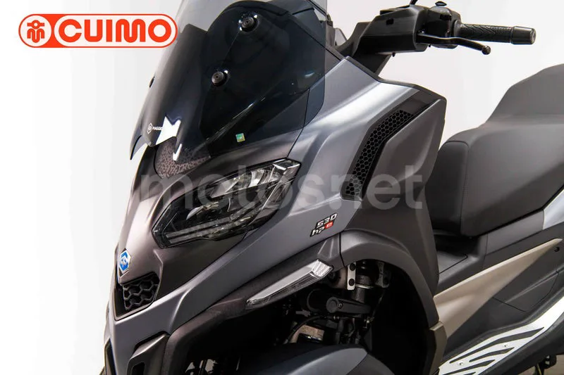Piaggio MP3 530 Exclusive - Vista 21