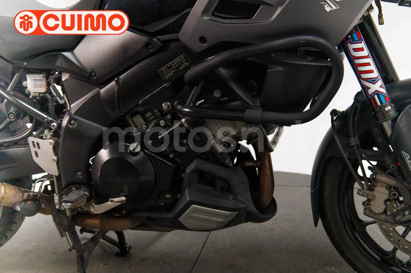 Suzuki V-Strom 1000 - Vista 13