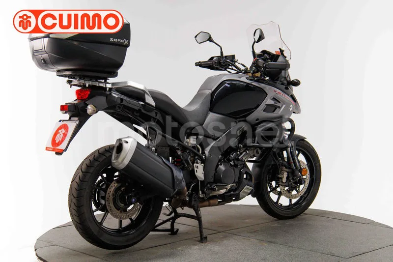 Suzuki V-Strom 1000 - Vista 4