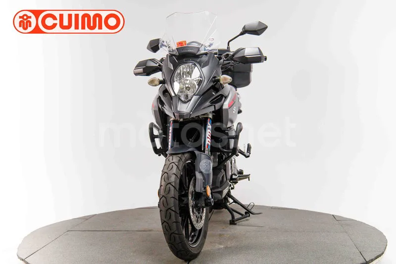 Suzuki V-Strom 1000 - Vista 10