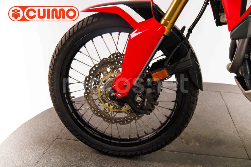 Honda CRF1000L Africa Twin - Vista 23