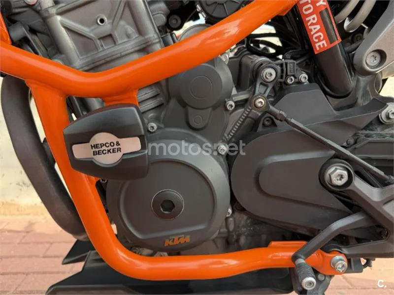 KTM 790 Adventure - Vista 8