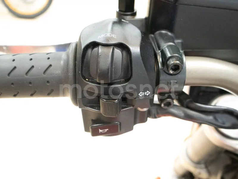 Aprilia Shiver 750 - Vista 11