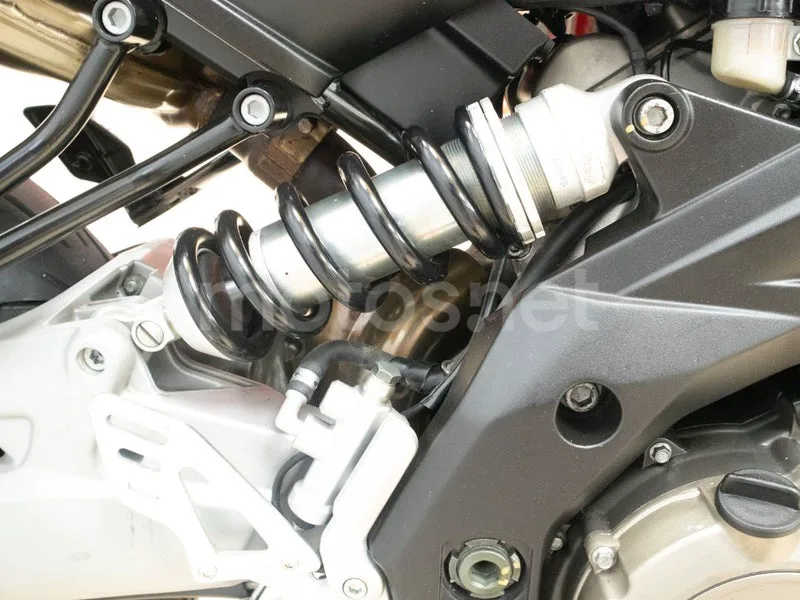 Aprilia Shiver 750 - Vista 24