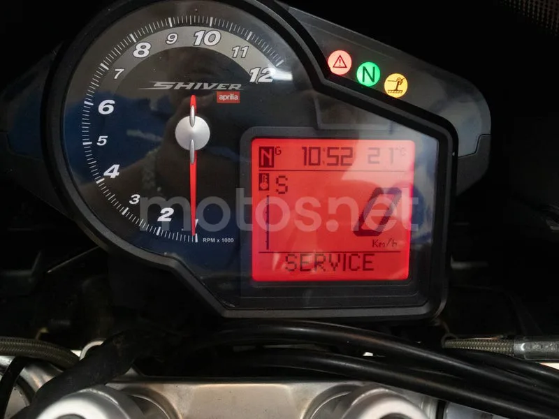 Aprilia Shiver 750 - Vista 8