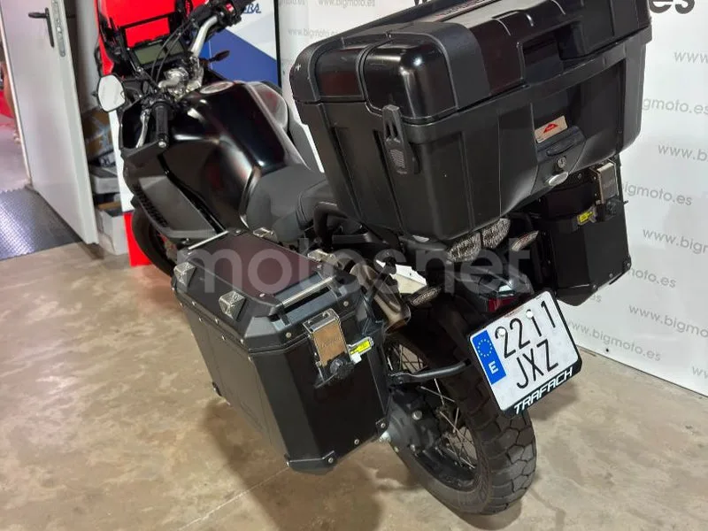 Yamaha Super Ténéré - Vista 4