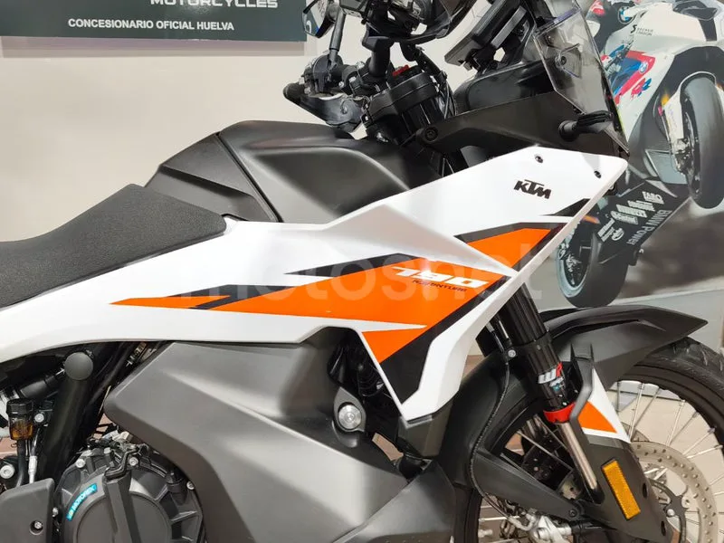 KTM 790 Adventure - Vista 15