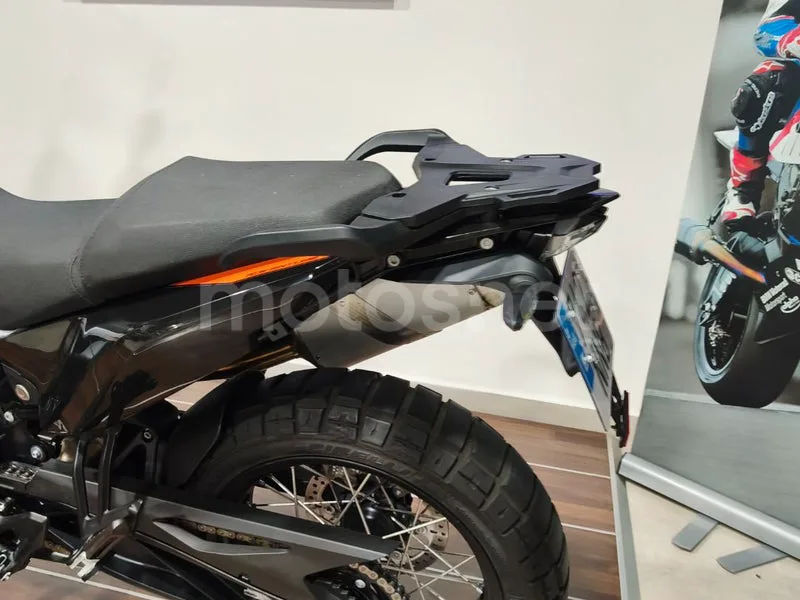 KTM 790 Adventure - Vista 31