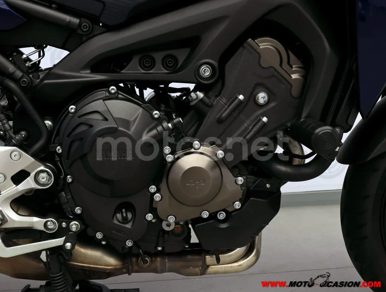 Yamaha MT-09 - Vista 5