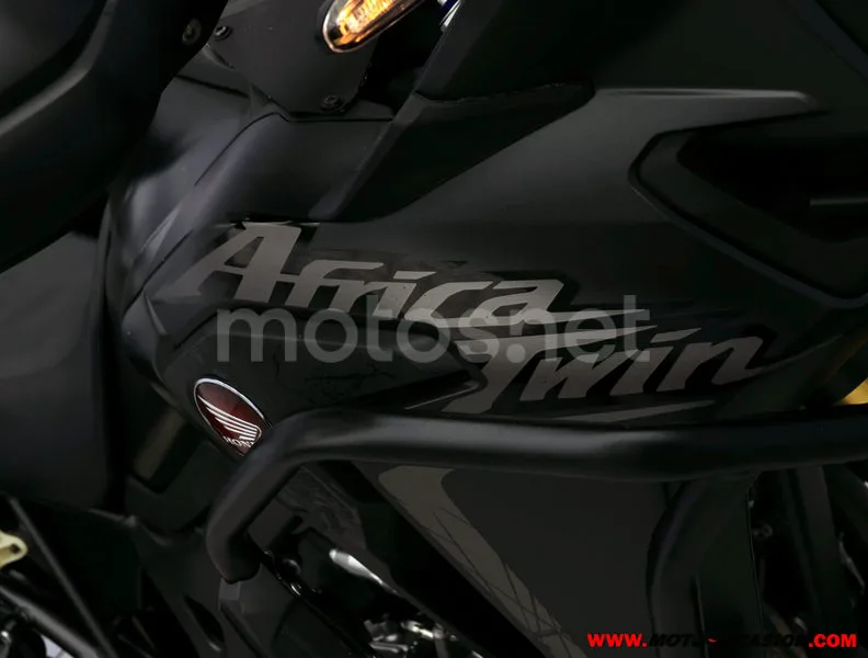 Honda CRF1000L Africa Twin - Vista 9