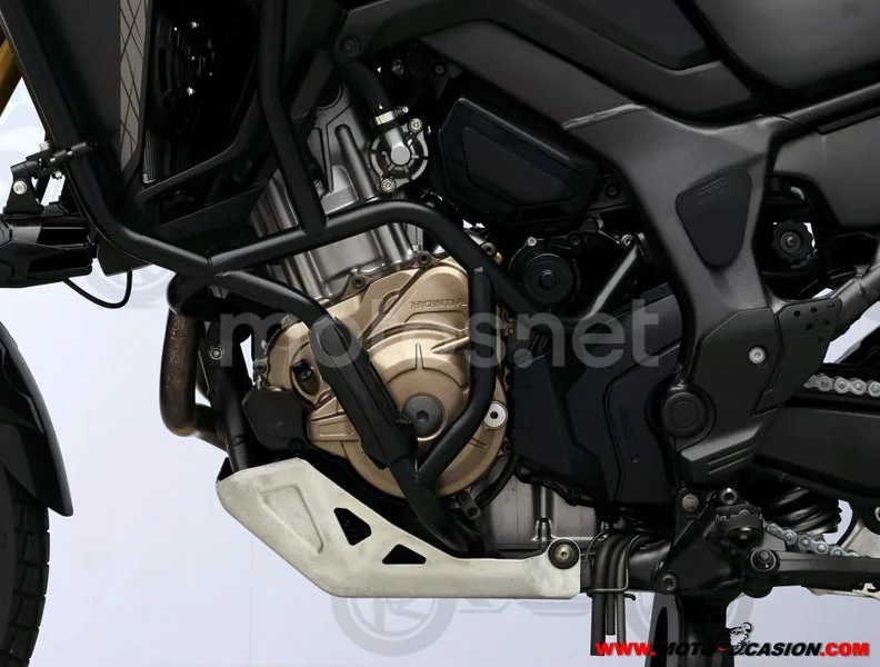 Honda CRF1000L Africa Twin - Vista 10