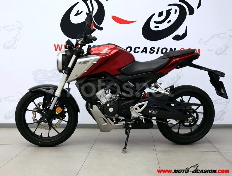 Honda CB125R - Vista 7