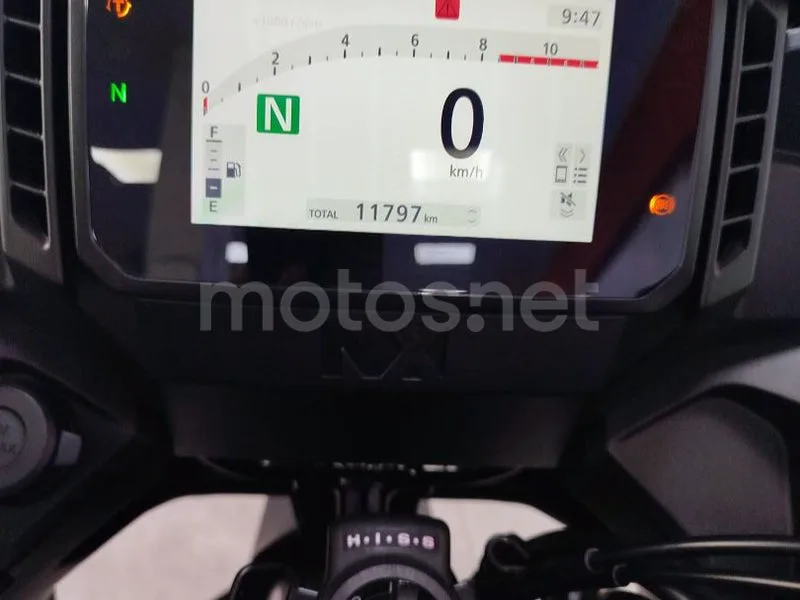 Honda NX500 - Vista 7