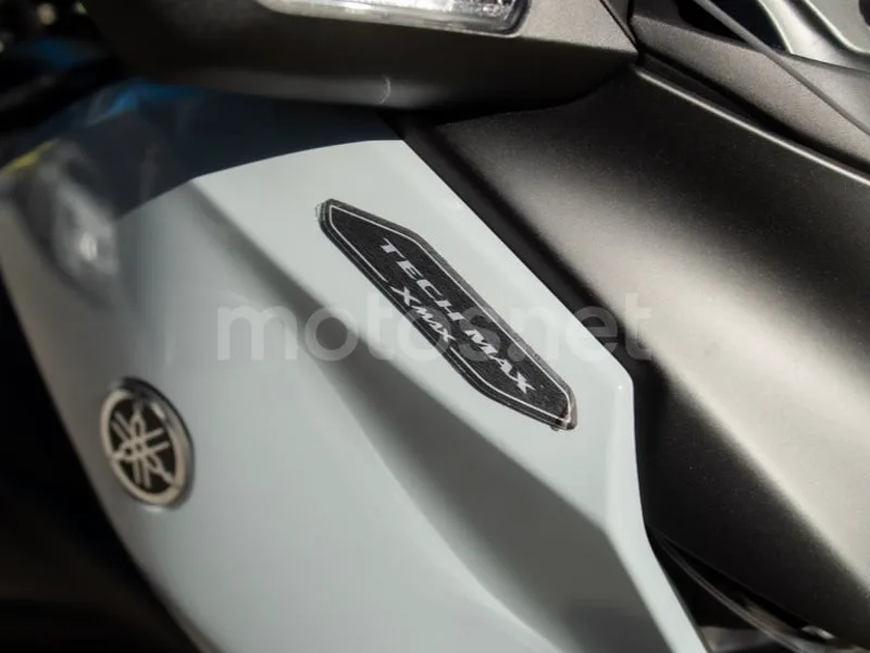 Yamaha XMAX 125 - Vista 12