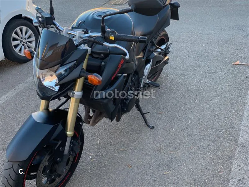 Suzuki GSR750 3550 € 2012 Málaga - 1