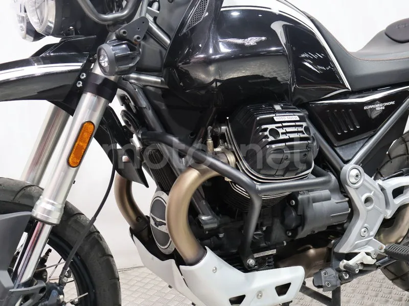 Moto Guzzi V85 TT - Vista 13